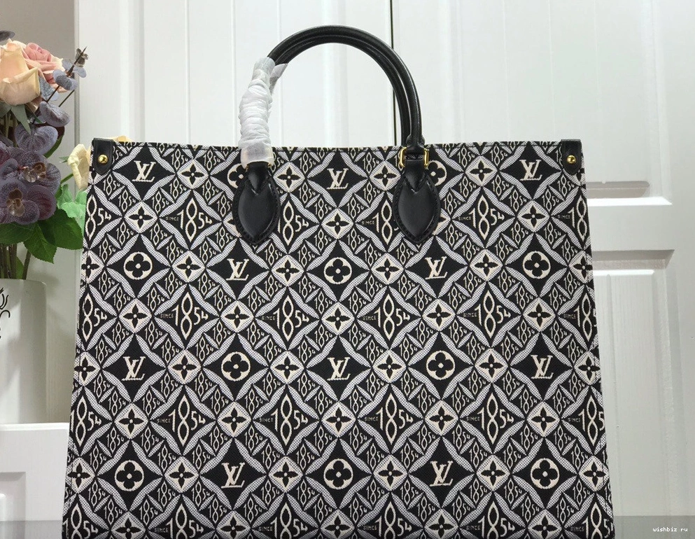 WIS GM VUITTON LOUIS ONTHEGO SINCE 1854 1022